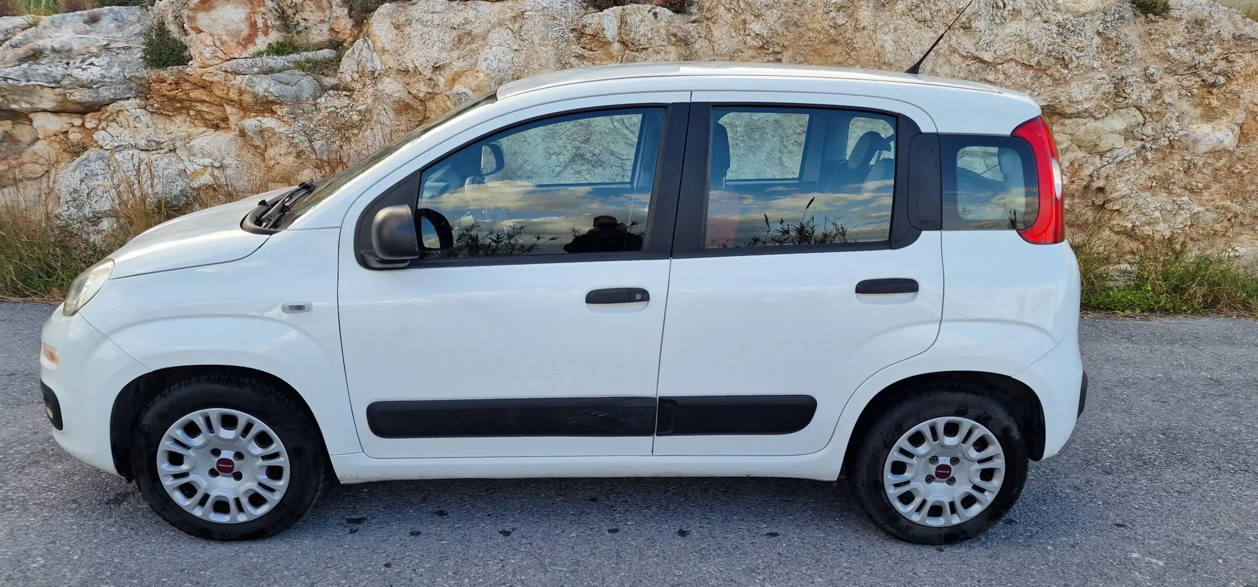 fiat panda rental in crete