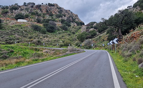 Road from Heraklion to traditional villages in Crete with countryside view