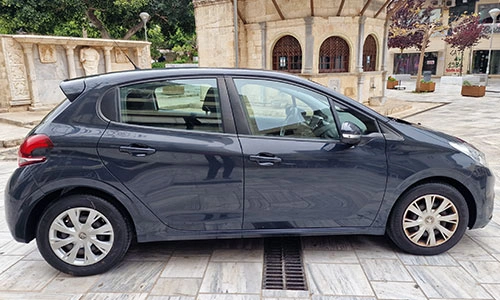 R2 GROUP PEUGEOT-208-