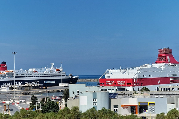 Heraklion port ferry ships harbor Crete