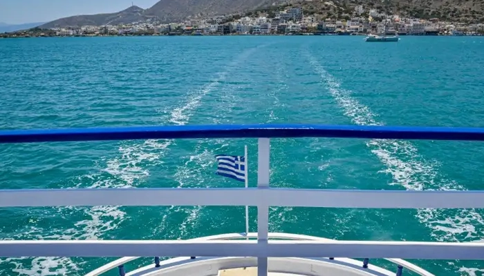 Boat departure from Agios Nikolaos for Spinalonga BBQ tour in Crete with Car and Travel
